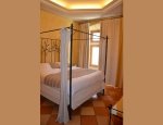 HOTEL LES FEUILLES D'ACANTHE-PAMPAILLET Saint-Macaire
