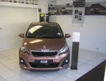 PEUGEOT CENTRAL GARAGE 52600