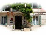 HOTEL LE FLORE 83600