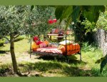 A LA VILLA DE LORGUES . DEMEURE D'HÔTES CÔTÉ VILLAGE Lorgues
