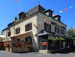 HOTEL DE LA POSTE Saint-Sauves-d'Auvergne