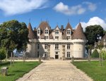 CHATEAU DE MONBAZILLAC SARL 24240
