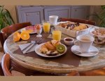 HOTEL DU PARC Entraigues-sur-la-Sorgue