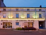 CIT'HOTEL LE CHEVAL BLANC 16100