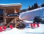 L' AIGUILLE GRIVE CHALETS HOTEL**** 73700