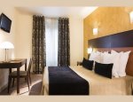 Photo HOTEL RASPAIL MONTPARNASSE
